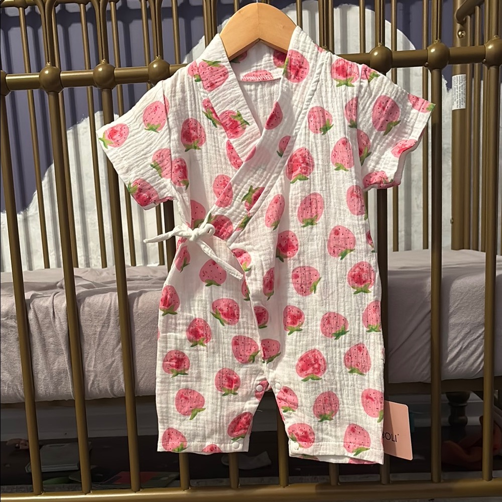 Strawberry Print Kids Outift